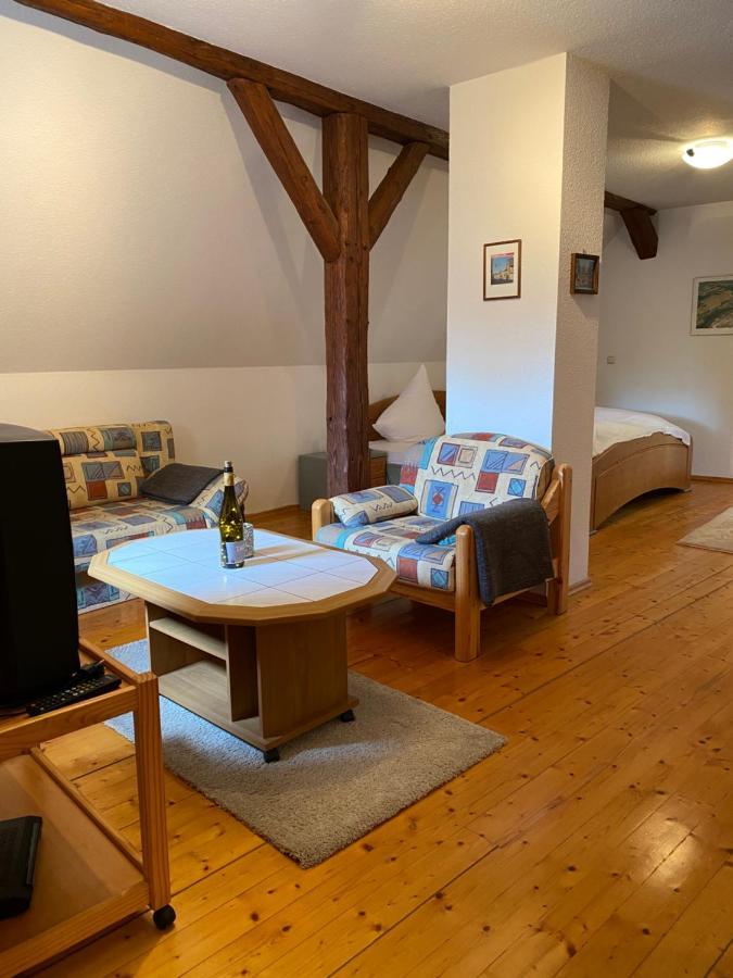 Ferienwohnung Wohlsein Frickenhausen am Main Exterior foto